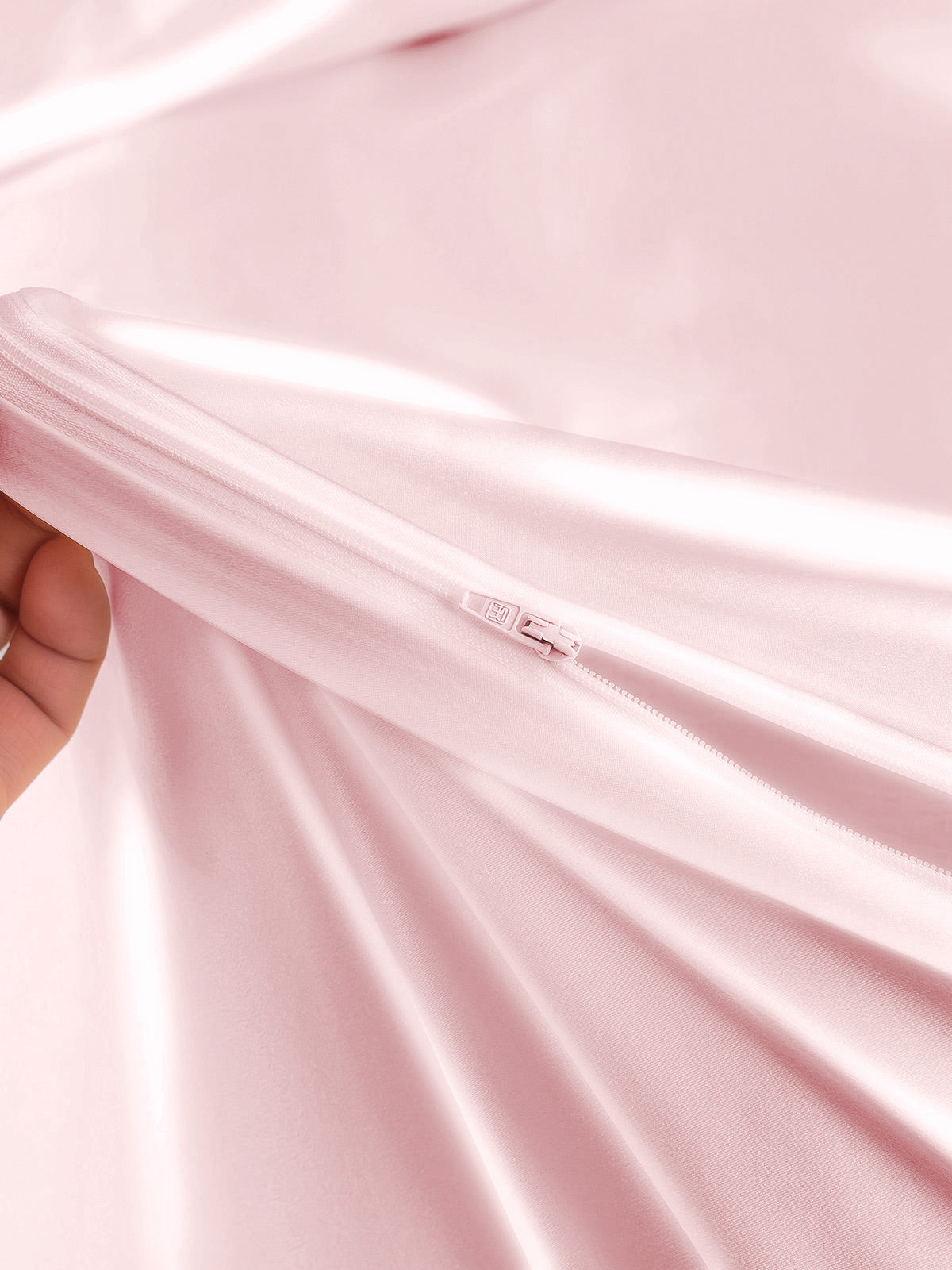 Set in seta da 4 pezzi 25Momme: copripiumino + lenzuolo + 2 federe