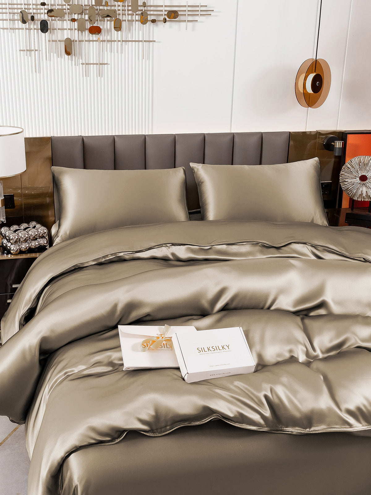 Set di seta 19Momme da 4 pezzi: copripiumino + lenzuolo + 2 federe