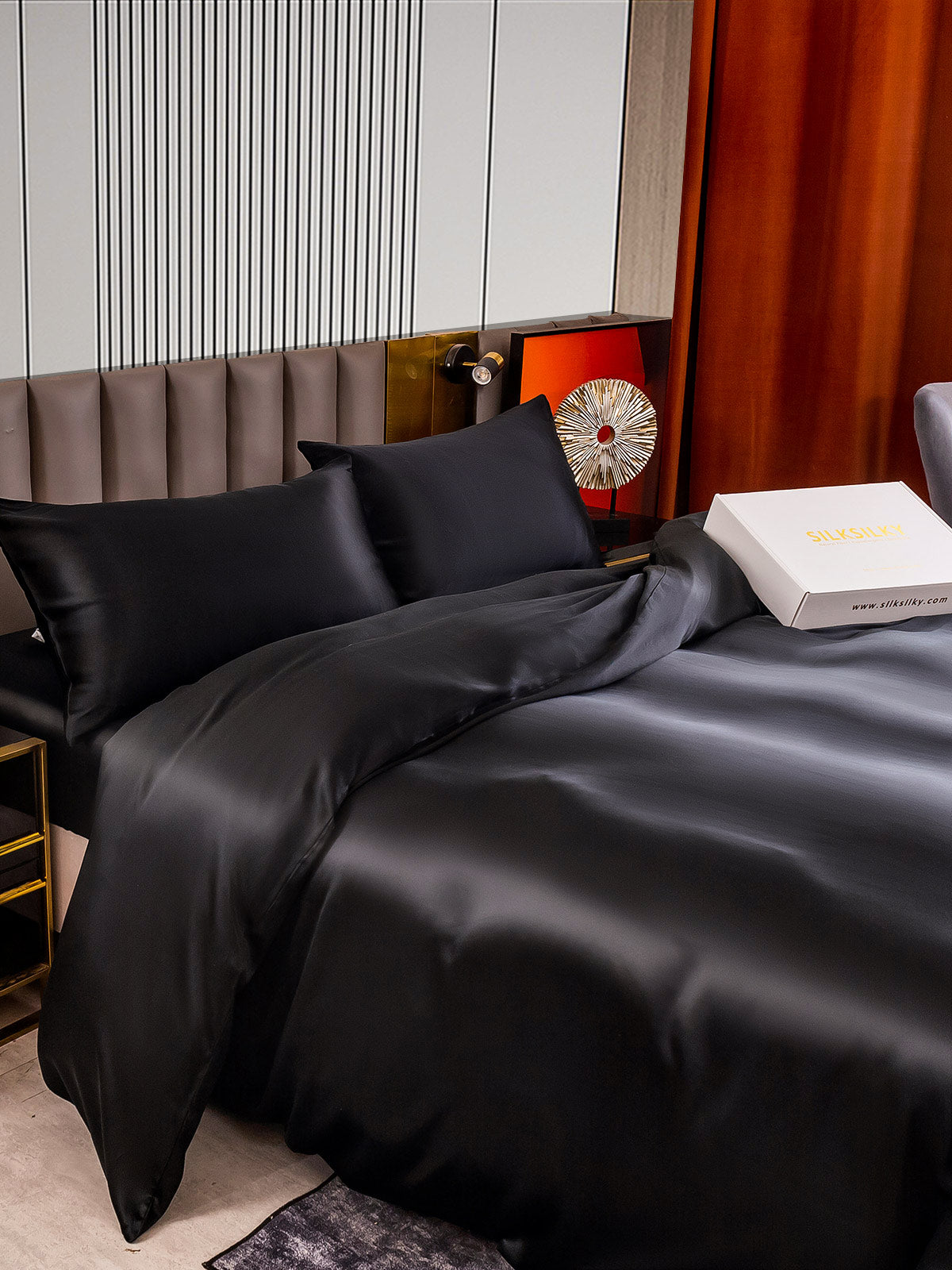 Set di seta 22Momme da 4 pezzi: copripiumino + lenzuolo con angoli + 2 federe